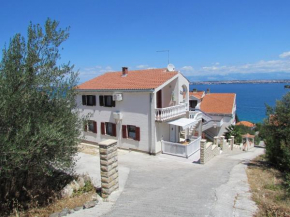 Apartments Nada - 100 m from beach
